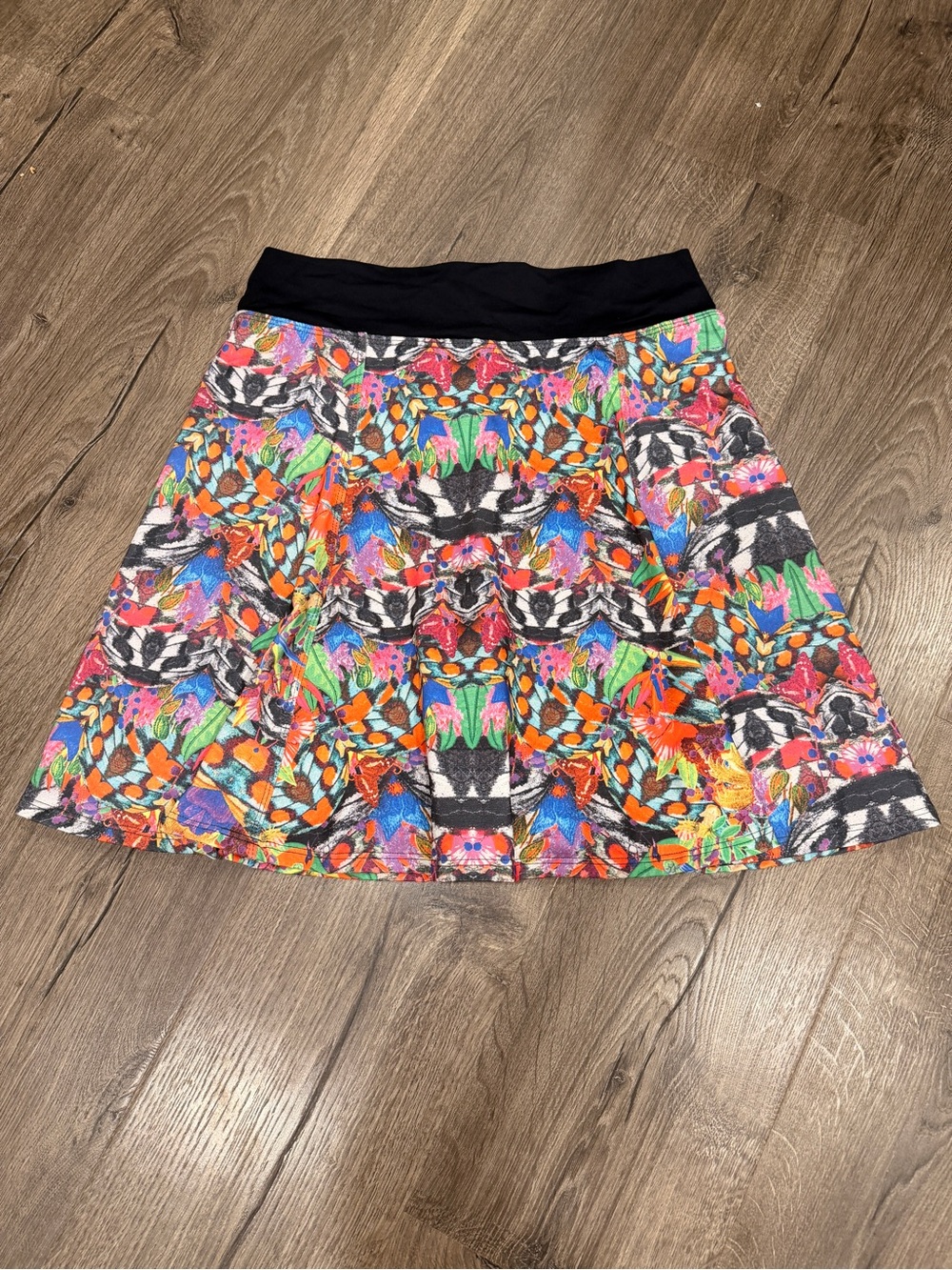 Dona Jo Skort Size 2/Large Fly Print athletic tennis skirt